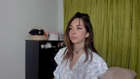 azumi saan online show from 04-21-26, 01:53