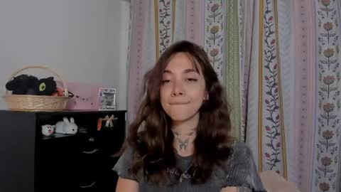 Snapshot of azumi_saan chatting on 05-13-26, 02:53 azumi saan online show from 05-13-26, 02:53