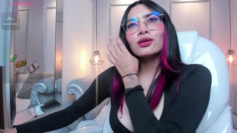 Azura online show from 01-15-25, 01:45