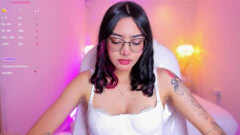 Azura online show from 03-27-26, 07:35