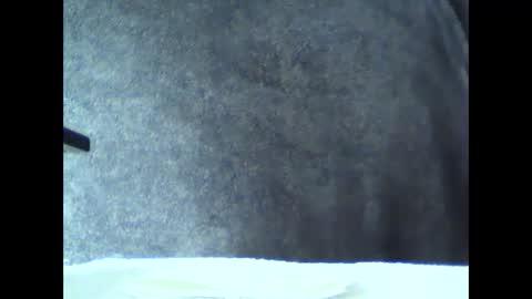 Snapshot of b1gg9inch chatting on 10-11-25, 10:25 b1gg9inch online show from 10-11-25, 10:25