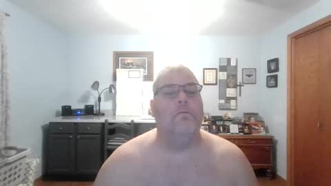 Snapshot of b1gh0rnyguy chatting on 10-28-25, 12:09 Cory online show from 10-28-25, 12:09