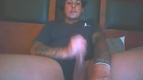 baadddboooy69 online show from 03-26-26, 04:45