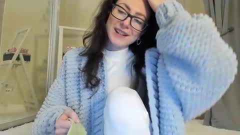 babby_jewel online show from 02-21-25, 11:11