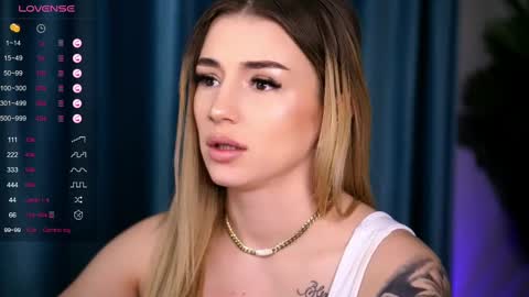 Snapshot of babbyaisha chatting on 03-05-25, 09:04 Inna online show from 03-05-25, 09:04