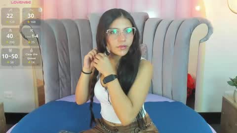 Snapshot of babe_vennus chatting on 05-29-26, 05:00 Venus online show from 05-29-26, 05:00