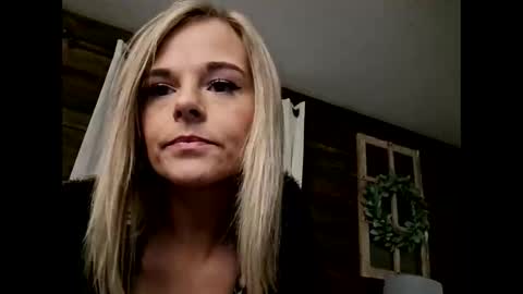 Babeb online show from 11-25-25, 01:05