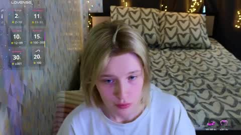 Sweety Eva online show from 04-01-26, 11:00