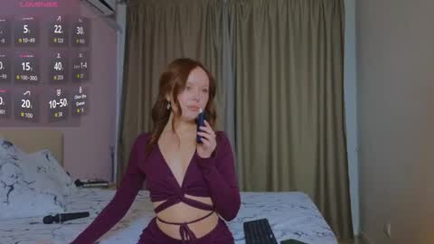 Snapshot of babespace chatting on 10-15-25, 07:47 Lina online show from 10-15-25, 07:47