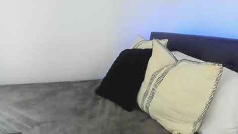 Snapshot of babielynn chatting on 01-01-25, 03:03 BabieLynn online show from 01-01-25, 03:03