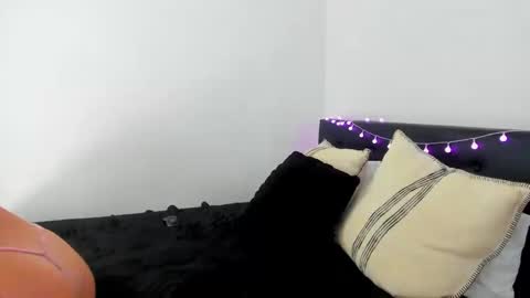 Snapshot of babielynn chatting on 09-25-25, 06:55 BabieLynn online show from 09-25-25, 06:55