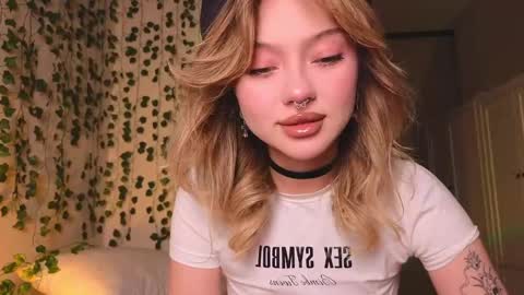 bb adele  online show from 02-08-25, 08:10