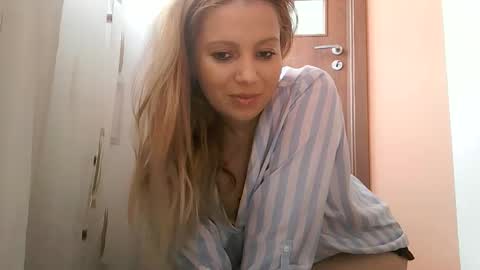 Baby Blonde online show from 03-21-26, 11:04