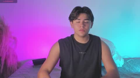 Snapshot of baby_cortesxxx chatting on 12-21-25, 08:16 David Cortes online show from 12-21-25, 08:16