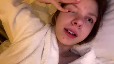 Snapshot of baby_evalena chatting on 02-10-25, 06:24 Evalena maybe just Eva online show from 02-10-25, 06:24