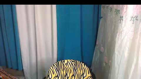 Snapshot of baby_fu chatting on 11-29-25, 07:50 Nathalia online show from 11-29-25, 07:50