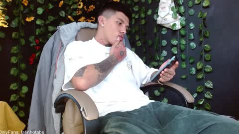 OF GxoXabs online show from 12-30-24, 03:13