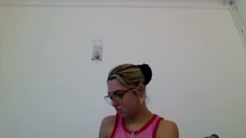 Snapshot of baby_girls2224 chatting on 01-16-26, 09:46 baby_girls2224 online show from 01-16-26, 09:46