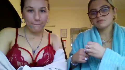 Snapshot of baby_girls2224 chatting on 02-17-26, 08:37 baby_girls2224 online show from 02-17-26, 08:37