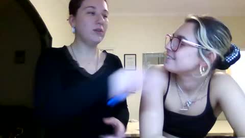 Snapshot of baby_girls2224 chatting on 02-28-26, 08:10 baby_girls2224 online show from 02-28-26, 08:10