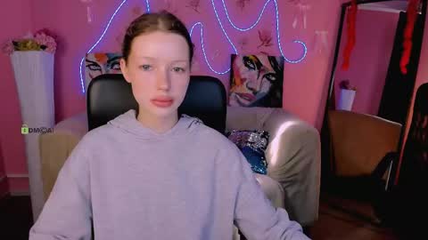 Snapshot of baby_hotte chatting on 06-08-26, 05:41 baby online show from 06-08-26, 05:41