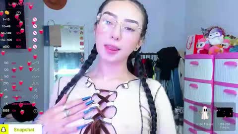 lily online show from 10-20-25, 10:38
