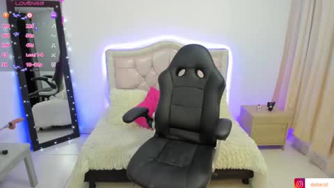 Dulce  Stefa  online show from 02-20-25, 08:50