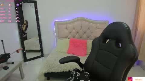 Snapshot of baby_love03 chatting on 01-08-26, 09:17 Dulce Stefa online show from 01-08-26, 09:17