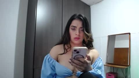 Snapshot of baby_roose chatting on 12-14-24, 07:07 Baby online show from 12-14-24, 07:07