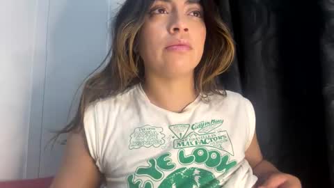 Snapshot of baby_roose chatting on 03-02-25, 04:28 Baby online show from 03-02-25, 04:28