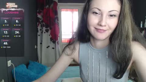 Snapshot of baby_sexy__ chatting on 11-27-25, 03:19 Ida and Kira online show from 11-27-25, 03:19