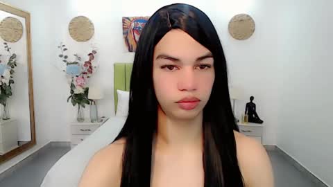 Snapshot of baby_sky01 chatting on 09-19-25, 12:28 KENDALL online show from 09-19-25, 12:28