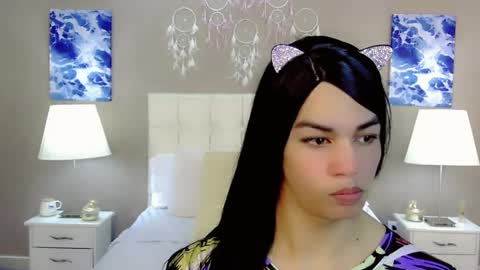 Snapshot of baby_sky01 chatting on 09-24-25, 12:19 KENDALL online show from 09-24-25, 12:19