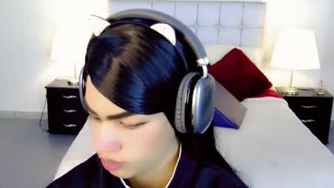 Snapshot of baby_sky01 chatting on 10-02-25, 07:21 KENDALL online show from 10-02-25, 07:21