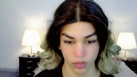Snapshot of baby_sky01 chatting on 10-14-25, 07:36 KENDALL online show from 10-14-25, 07:36