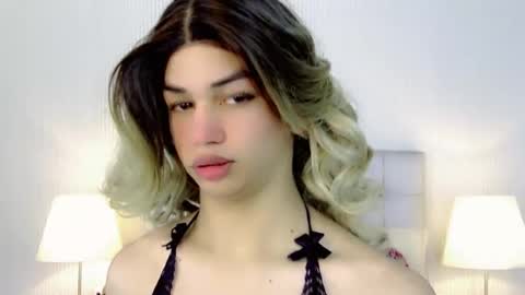 Snapshot of baby_sky01 chatting on 10-16-25, 07:37 KENDALL online show from 10-16-25, 07:37
