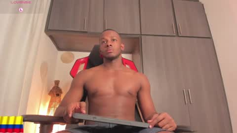 Snapshot of baby_smith chatting on 06-23-26, 02:53 FOLLOW ME online show from 06-23-26, 02:53