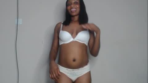 Snapshot of baby_vera chatting on 07-01-26, 03:45 blessing online show from 07-01-26, 03:45