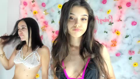 Aylin  online show from 01-24-25, 05:10