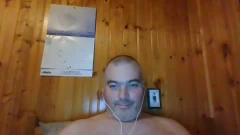 Snapshot of babybaby83 chatting on 01-07-25, 11:45 Darren online show from 01-07-25, 11:45