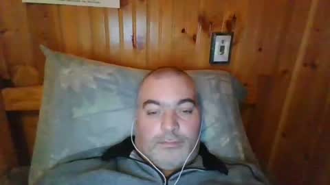 Snapshot of babybaby83 chatting on 01-08-25, 08:50 Darren online show from 01-08-25, 08:50