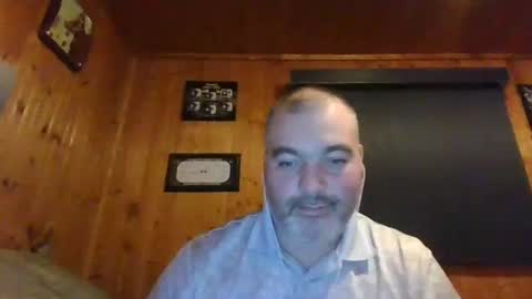 Snapshot of babybaby83 chatting on 01-18-25, 02:25 Darren online show from 01-18-25, 02:25