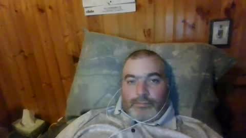 Snapshot of babybaby83 chatting on 01-22-25, 02:37 Darren online show from 01-22-25, 02:37