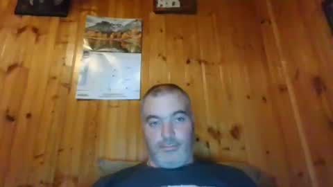 Snapshot of babybaby83 chatting on 11-21-25, 05:33 Darren online show from 11-21-25, 05:33