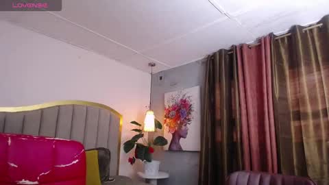 Snapshot of babybombomm18 chatting on 02-13-26, 09:33 bombom yankee online show from 02-13-26, 09:33