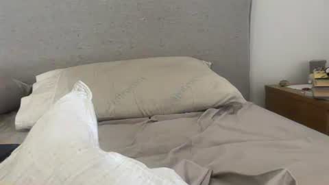 Snapshot of babychinoo chatting on 09-18-25, 04:14 bcin online show from 09-18-25, 04:14