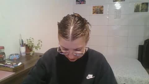 babydemon6 online show from 11-10-25, 12:53