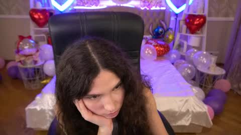 Sasha online show from 02-12-25, 11:20