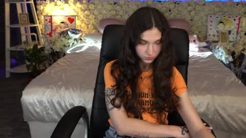 Sasha online show from 04-06-26, 07:04