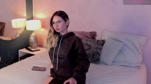 babyfoxxx_ online show from 05-26-26, 11:39